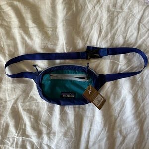 NWT Patagonia Ultralight Black Hole® Hip Pack